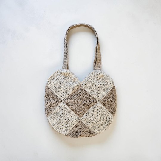 Häkelanleitung Sommertasche aus Granny Squares gehäkelt