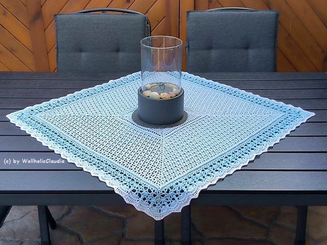 Häkelanleitung - Mitteldecke "Blütenzart" - Bild 2