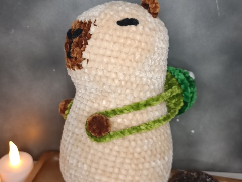 Kuschel Capibara mit Schildkrötenrucksack