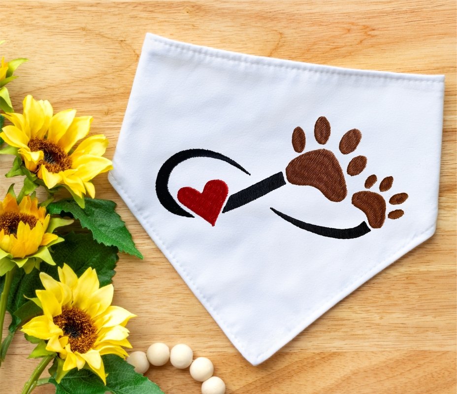 Stickdatei Pfoten Schnörkel mit Herz in 6 Größen, Maschinenstickdatei - Bild 9