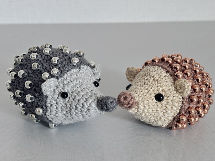 Beaded Crochet Fidget Hedgehog, Fidget Toy, Amigurumi Hedgehog, No Sew