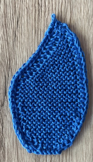 Strickversion Träne der Solidarität