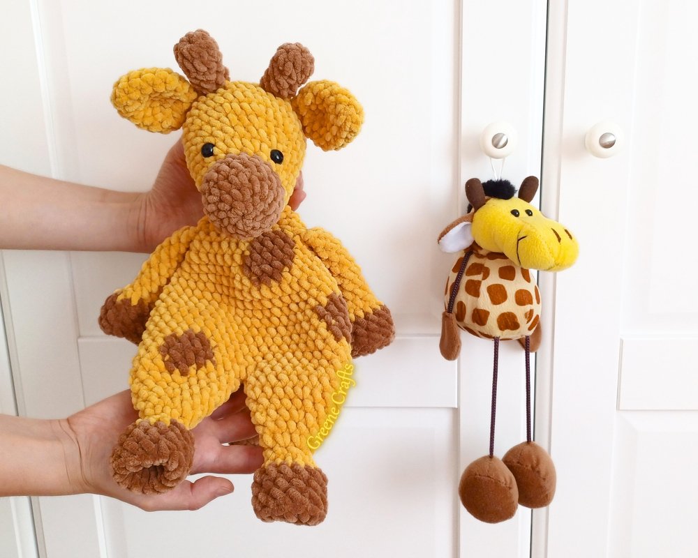 Giraffe Lovey - Low Sew Crochet Pattern - 2 Versions: Simple and Spotted