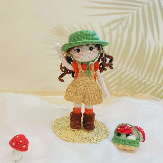 Crochet Doll Pattern (10inches doll) | Sunny the doll | Amigurumi Doll