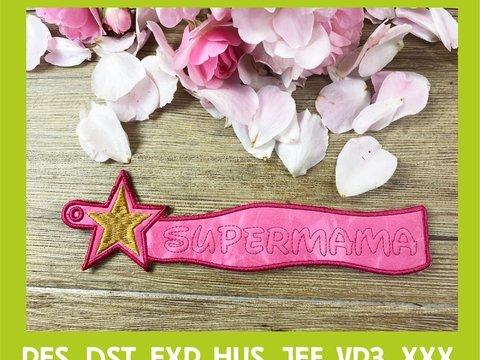 Stickdatei 3D-Anhänger SUPERMAMA, Maschinenstickdatei