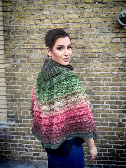 Häkelanleitung Poncho "ROSENGARTEN"