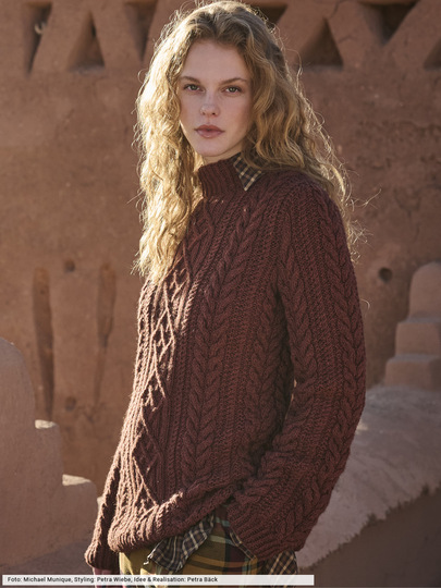 Pulli mit verschiedenen Zöpfen