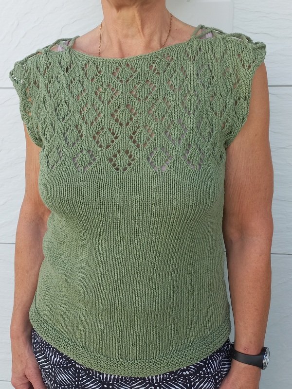 Strickanleitung Sommertop XS bis XXL, tolles Ajourmuster, Schulterschnürung