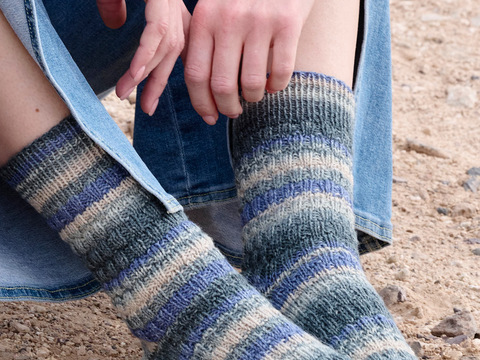 Socken mit Strukturmuster