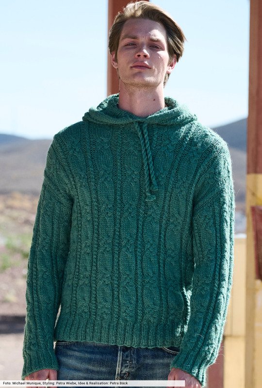 Hoodie mit Zopfstreifen