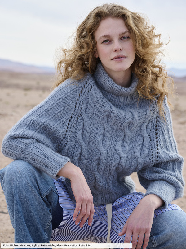 Pulli mit tiefen Raglanärmeln