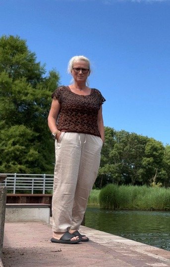 Häkelanleitung: Sommershirt „Concha“ – luftiges Shirt mit Rundpasse