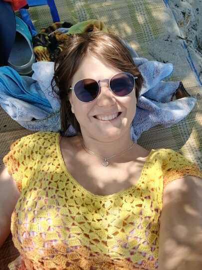 Häkelanleitung: Sommershirt „Concha“ – luftiges Shirt mit Rundpasse