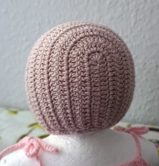 Häkelanleitung für die schützende Babymütze