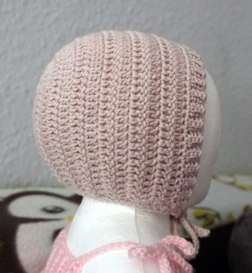 Häkelanleitung für die schützende Babymütze