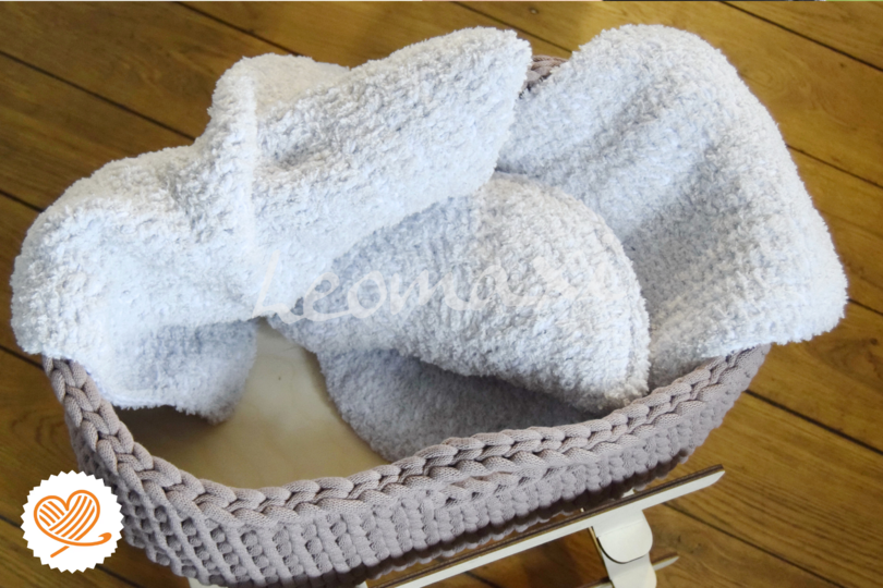 + ANNI + Innenset für das Puppenmoseskörbchen, Mondkissen, Matratze, Decke