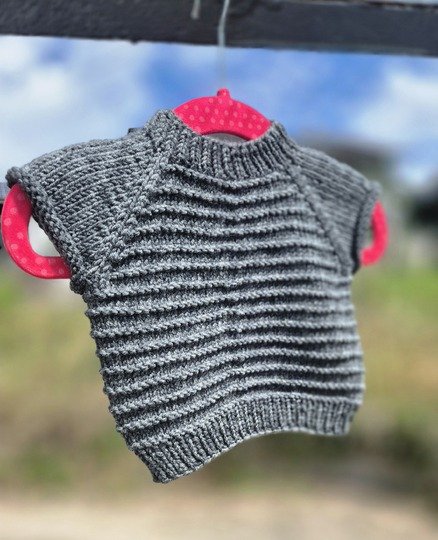 Strickanleitung Ilvy Pullunder für Kinder – Größe 44–116 | Raglan