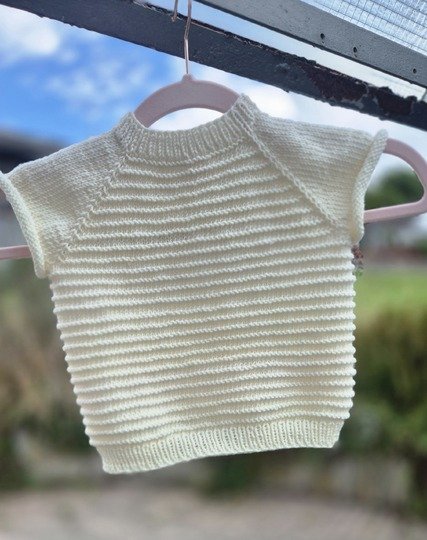Strickanleitung Ilvy Pullunder für Kinder – Größe 44–116 | Raglan