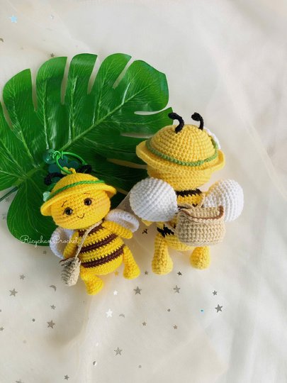 Bee Keychain Crochet Pattern | Cute Bumblebee Plushie PDF Tutorial