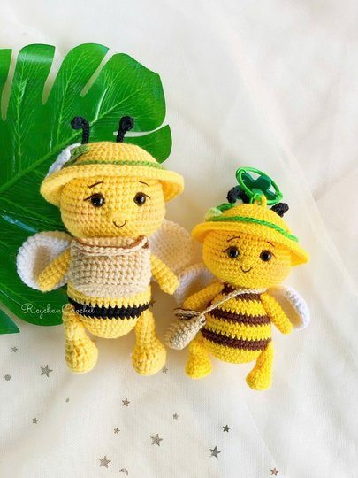 Bee Keychain Crochet Pattern | Cute Bumblebee Plushie PDF Tutorial