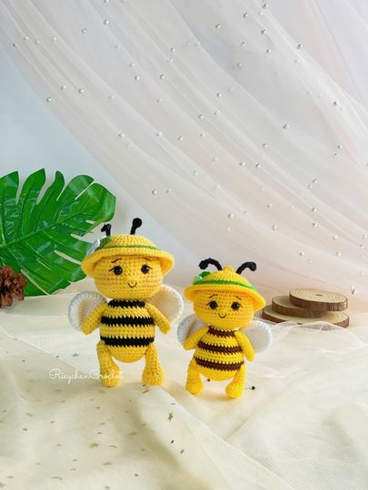 Bee Keychain Crochet Pattern | Cute Bumblebee Plushie PDF Tutorial