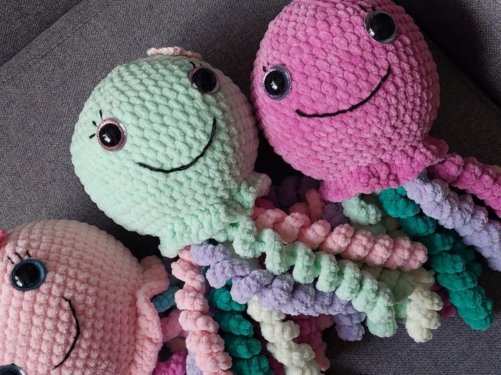 Häkelanleitung: Oktopinchen – niedliches Kuscheltier selbst gemacht