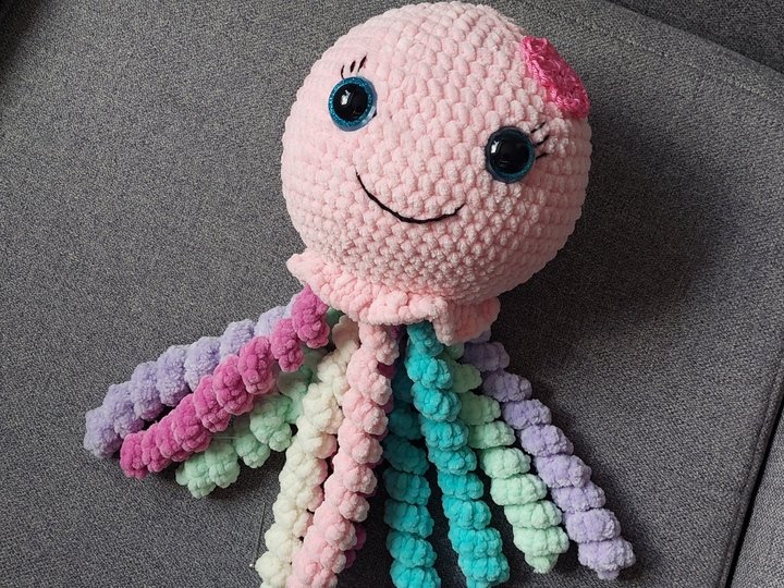 Häkelanleitung: Oktopinchen – niedliches Kuscheltier selbst gemacht