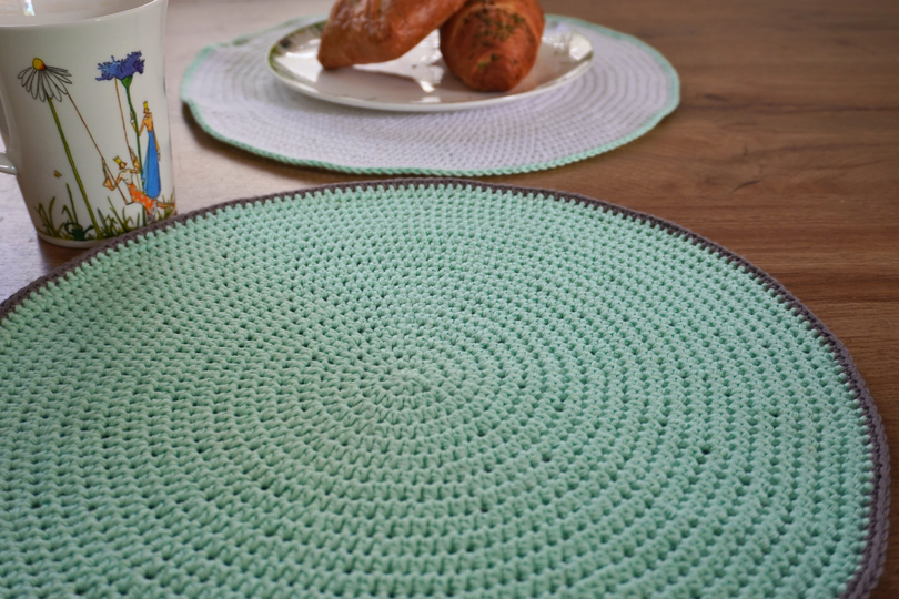 Round Placemat – Crochet in Spiral Rounds