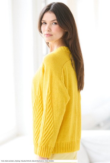 Musterpulli mit Schulterpasse