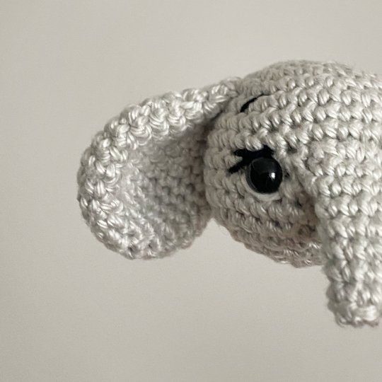Ella Elephant - keychain