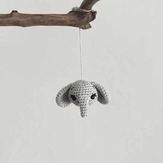 Ella Elephant - keychain