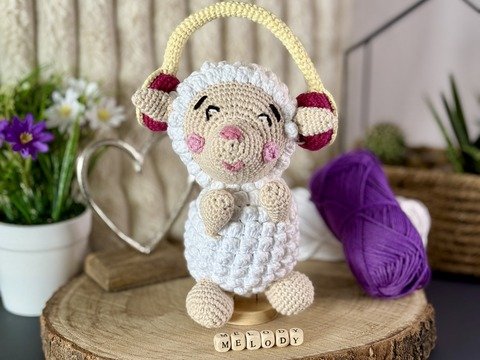 Schaf Melody, dt. Häkelanleitung für Amigurumi Schäfchen (PDF)