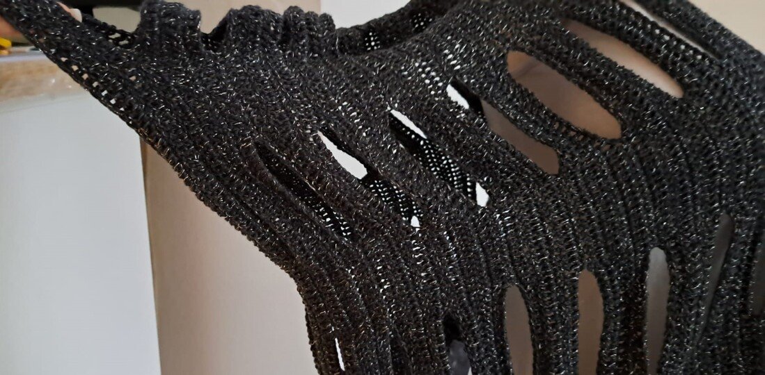 Fiona der quer gehäkelte Poncho