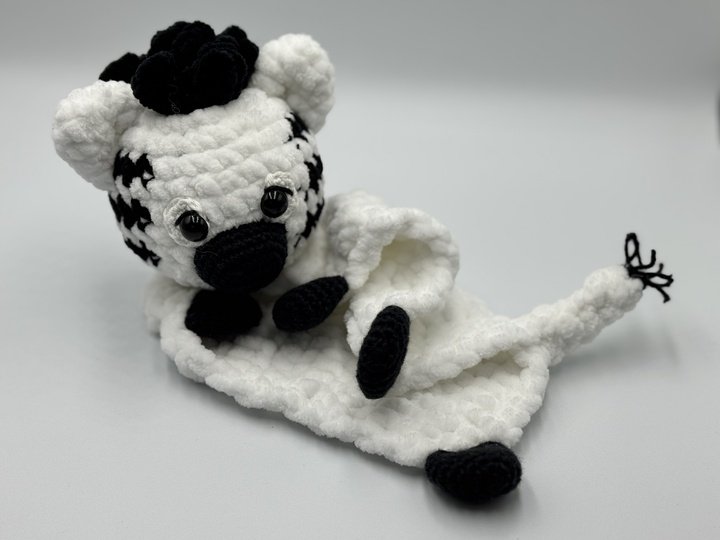 Crochetpattern - Lovey / Comforter Zebra "Zotti"