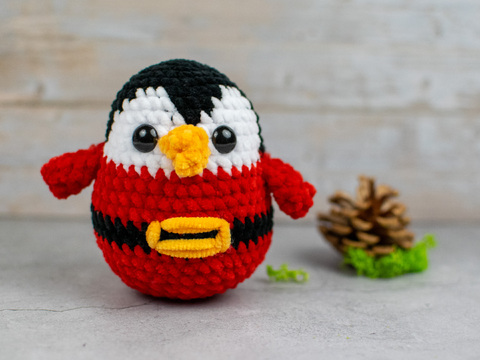 Christmas Penguin in Santa Costume – Amigurumi Crochet Pattern PDF Tutorial