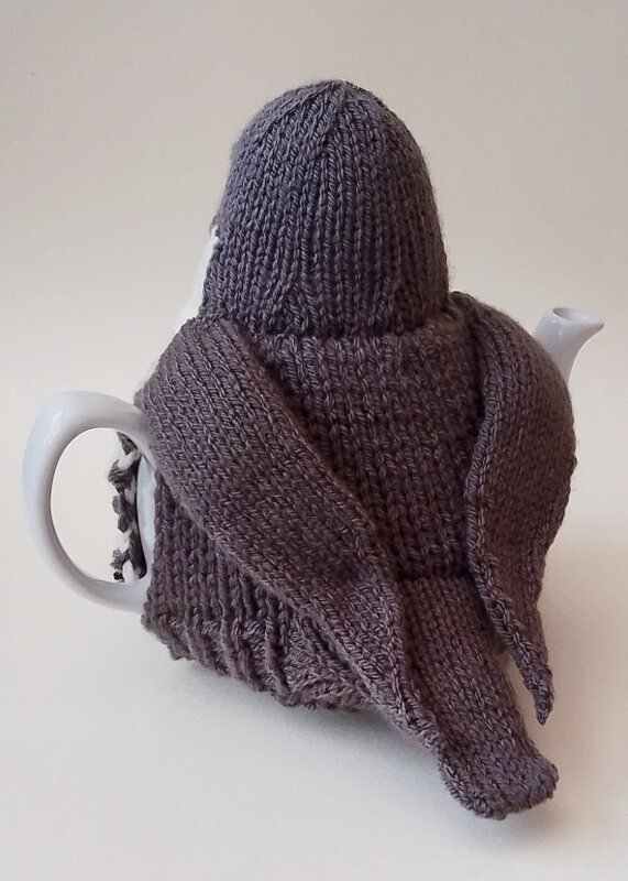TeaCosyFolk's Peregrine Falcon Tea Cosy Knitting Pattern - Image 8