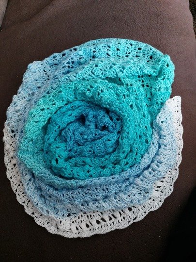 Häkelanleitung flaches oder asymmetrisches Dreieckstuch Liadan