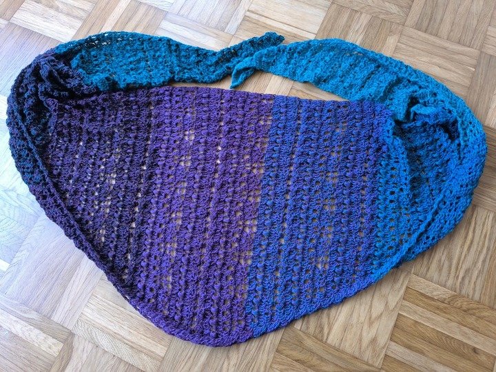 Häkelanleitung flaches oder asymmetrisches Dreieckstuch Liadan