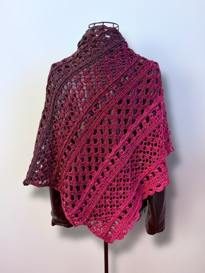 Crochet Pattern Triangular Scarf "Dryope"