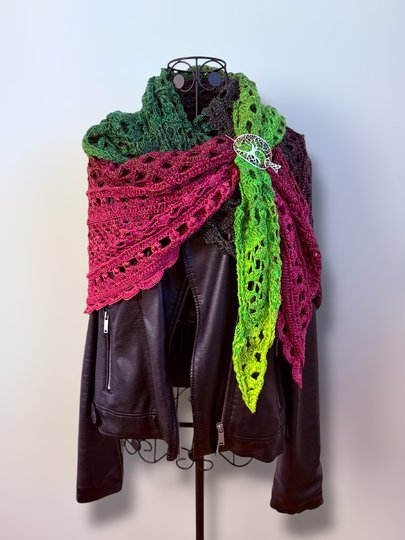 Crochet Pattern Triangular Scarf "Dryope"