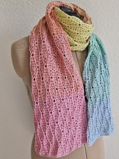 Häkelanleitung für den Spitzenschal "Samantha"