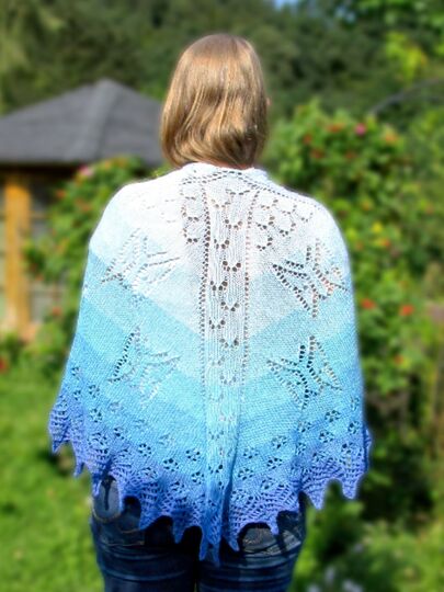 Ayane, Laceshawl knitting, butterflies
