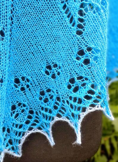 Ayane, Laceshawl knitting, butterflies