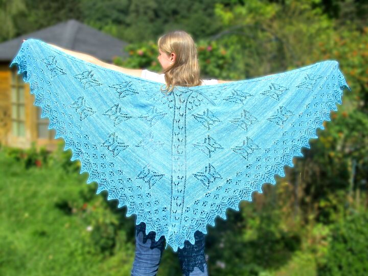 Ayane, Lochmustertuch stricken, Schmetterlinge