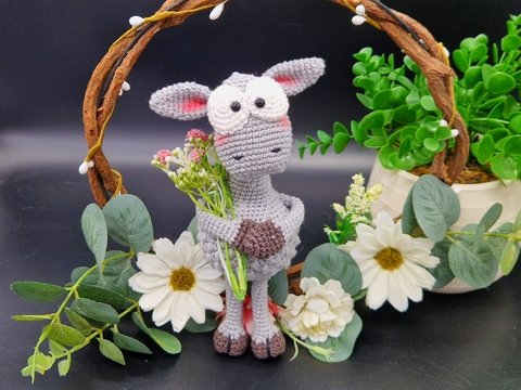 Süßes Lämmchen häkeln