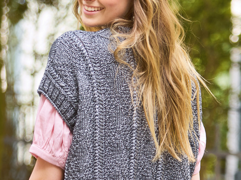 Pullunder mit Zopfmuster