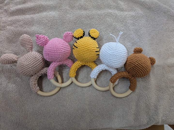 Häkelanleitungs-Set: 5 süße Baby-Greifringe – Tiger, Hase, Bär & Co.
