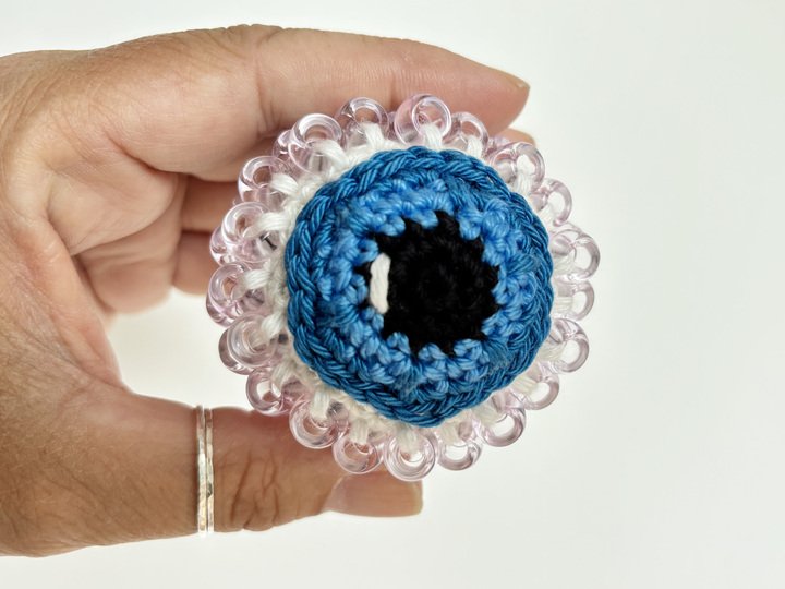 Crochet Fidget Pattern Beaded Eyeball, Amigurumi Eye, Halloween Decoration