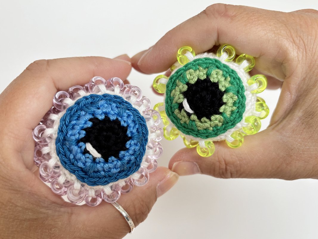 Crochet Fidget Pattern Beaded Eyeball, Amigurumi Eye, Halloween Decoration - Image 5