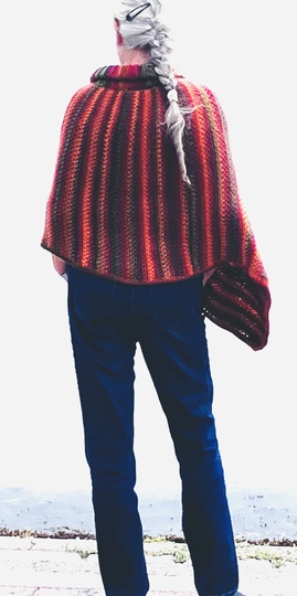 Poncho "Haltmichwarm" für kalte Tage